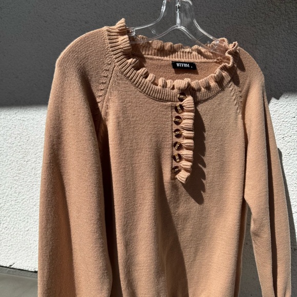 BTFBM Women's Tan Soft Ruffle Partial Button Down Sweater small - Picture 3 of 10